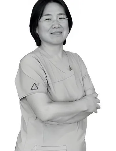 Lily zhen 01 1
